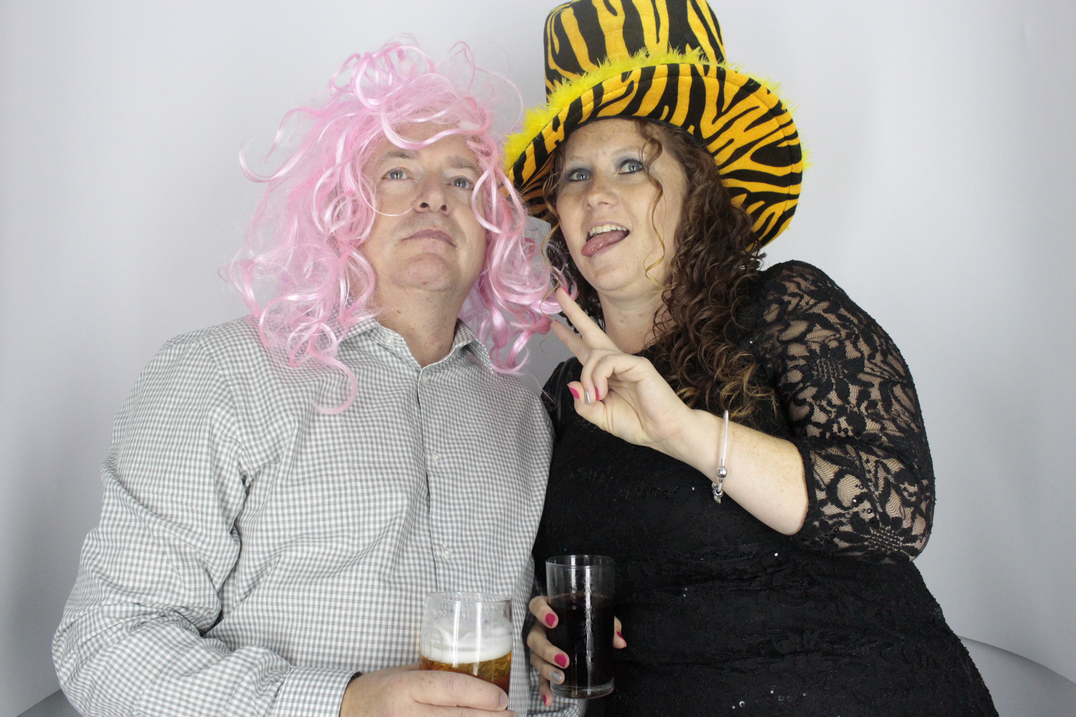  Heather & Daniel's Wedding | View more photos from the event at gallery.myphotoboothexperience.co.uk/u/MyPhotoBoothExperienceLtd/Heather-Daniels-Wedding
